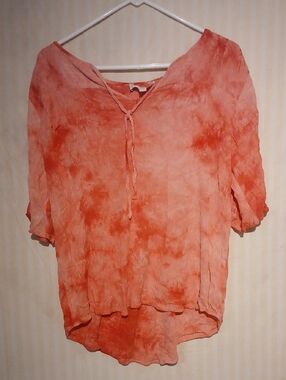 Suzanne Betro Coral Tie-Dye V-Neck Tunic with Front Tie